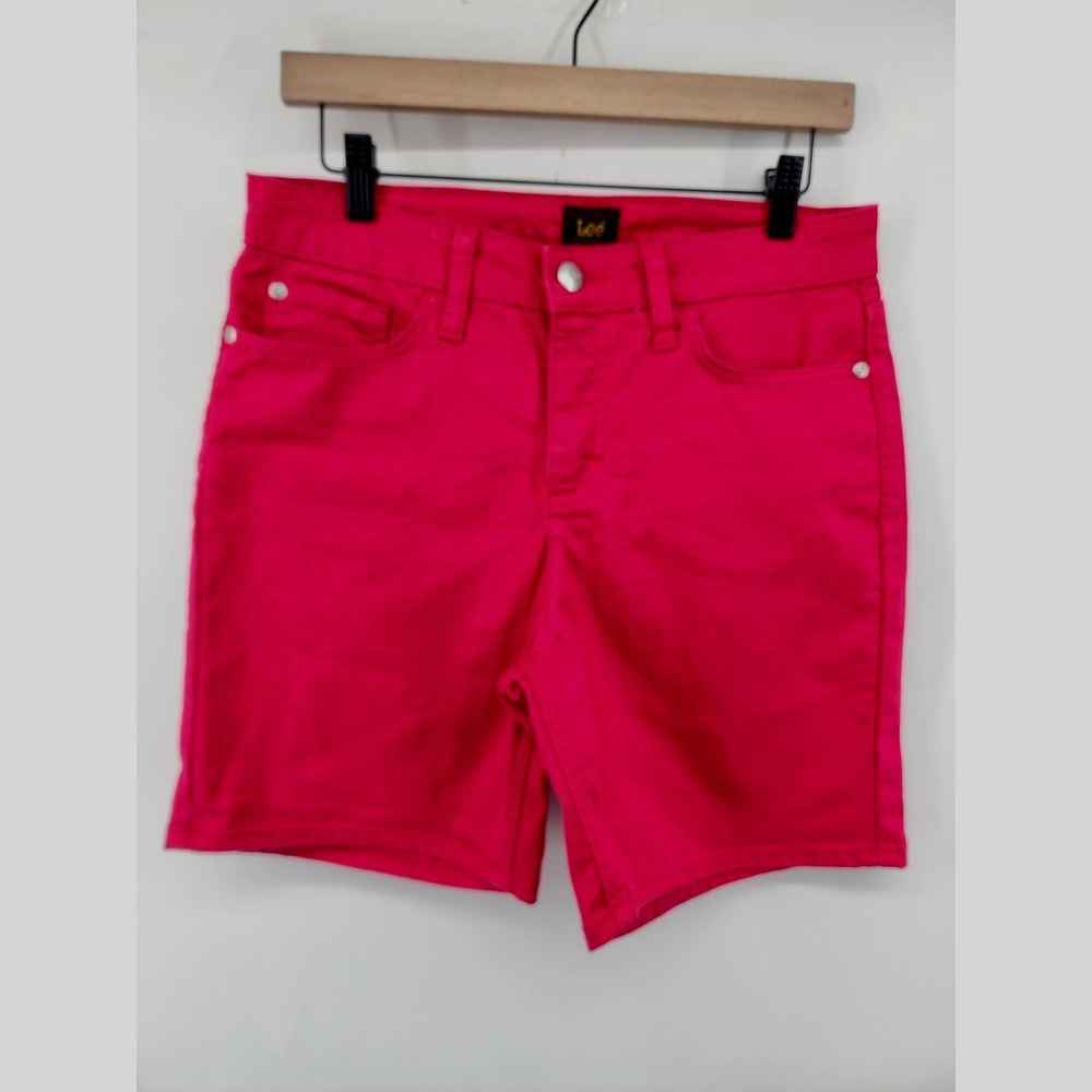 Lee Mid Rise Bermuda Denim Shorts Red Size 10M